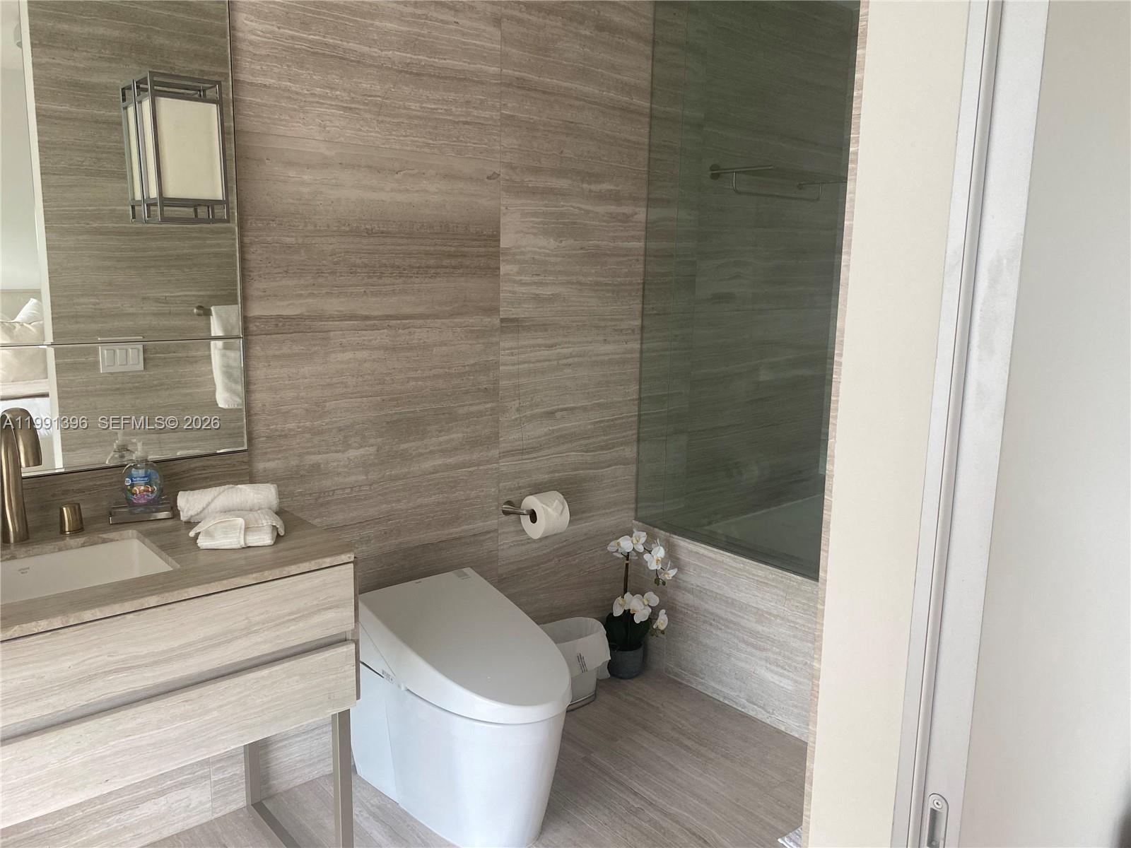 18975 Collins Ave #605, Sunny Isles Beach FL 33160