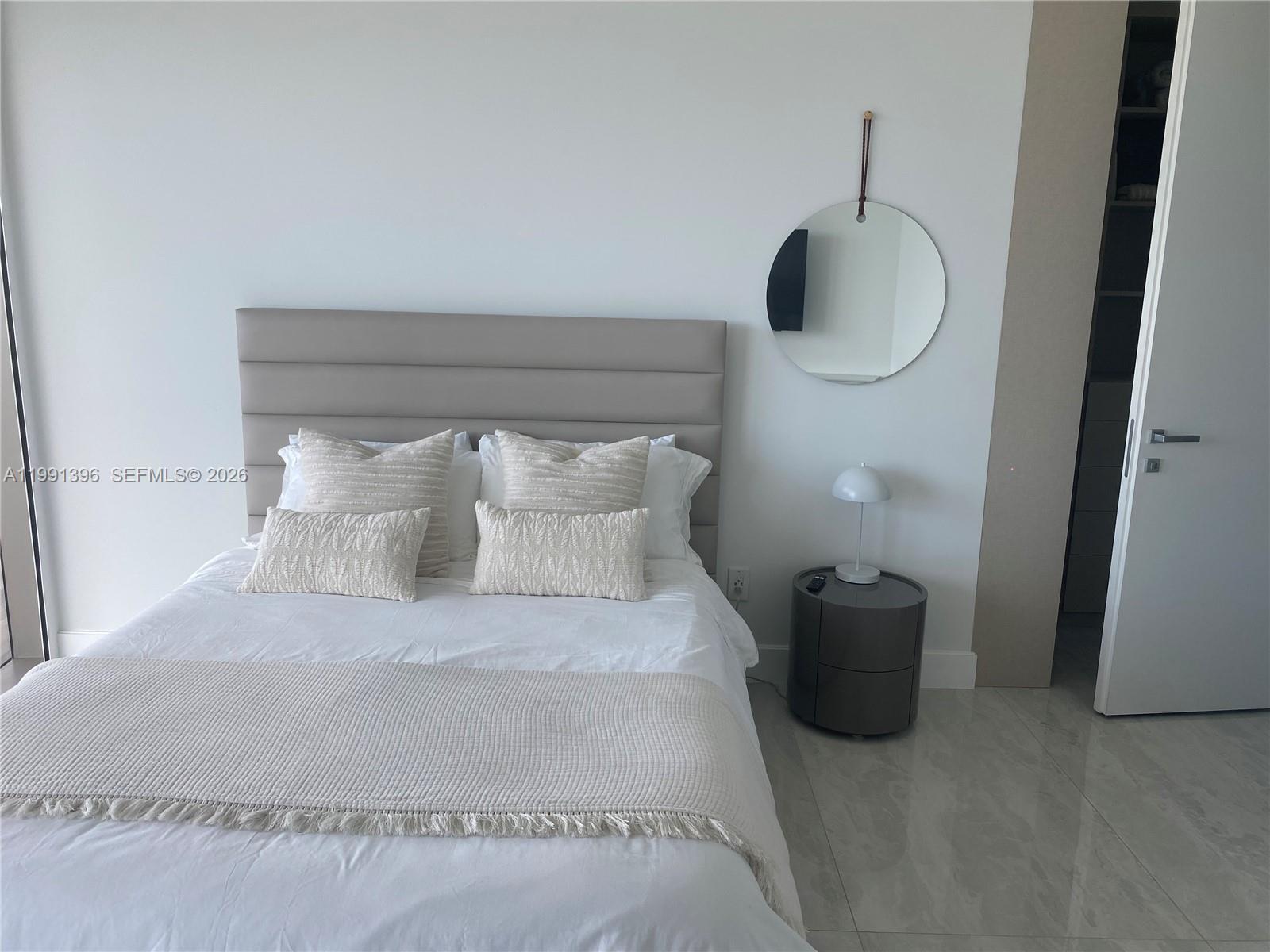 18975 Collins Ave #605, Sunny Isles Beach FL 33160