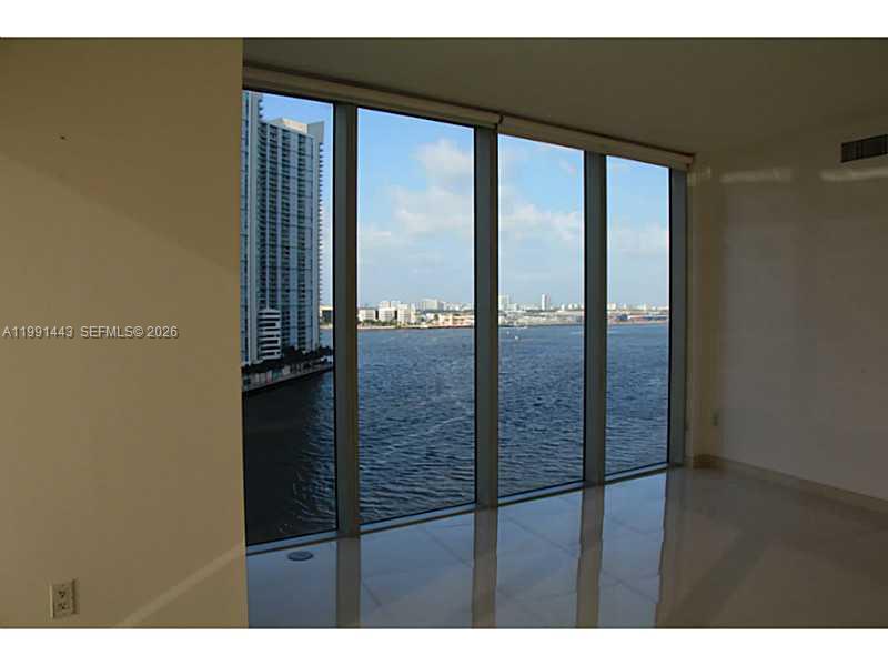 465 BRICKELL AVE #2902, Miami FL 33131