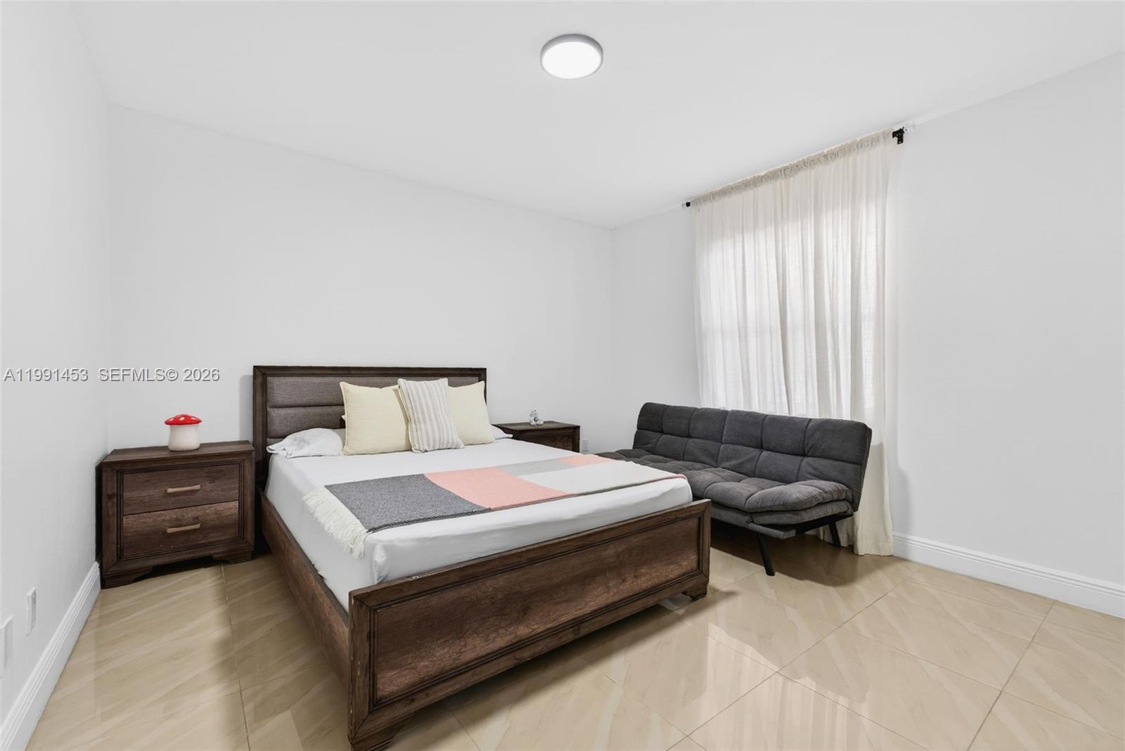 1750 W 46th St #412, Hialeah FL 33012
