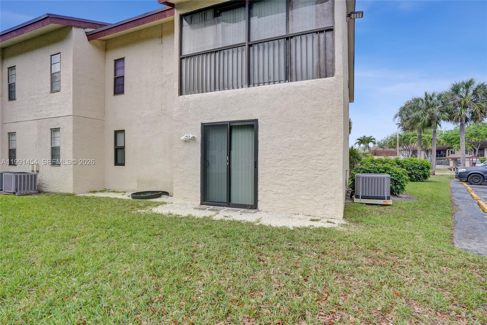 7951 Southgate Blvd #F1, North Lauderdale FL 33068