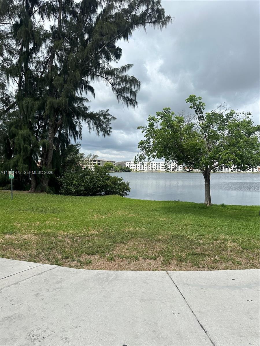 10090 NW 80th Ct #1350, Hialeah Gardens FL 33016
