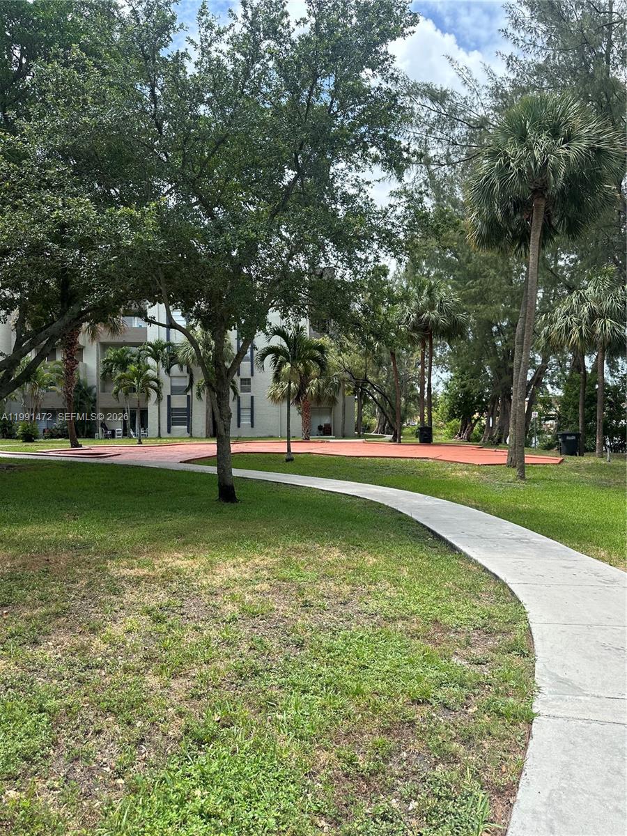 10090 NW 80th Ct #1350, Hialeah Gardens FL 33016