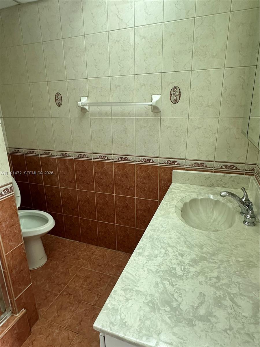 10090 NW 80th Ct #1350, Hialeah Gardens FL 33016