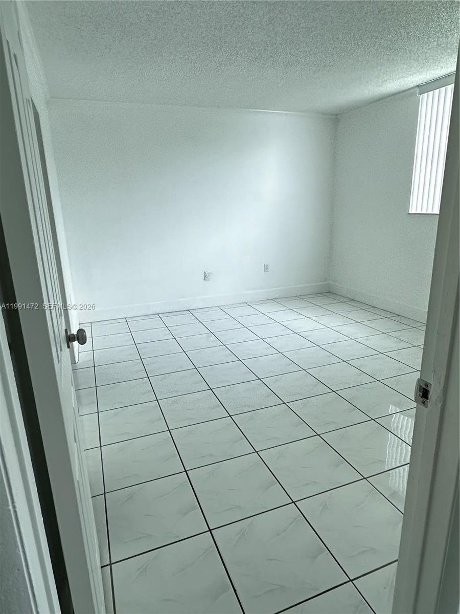 10090 NW 80th Ct #1350, Hialeah Gardens FL 33016