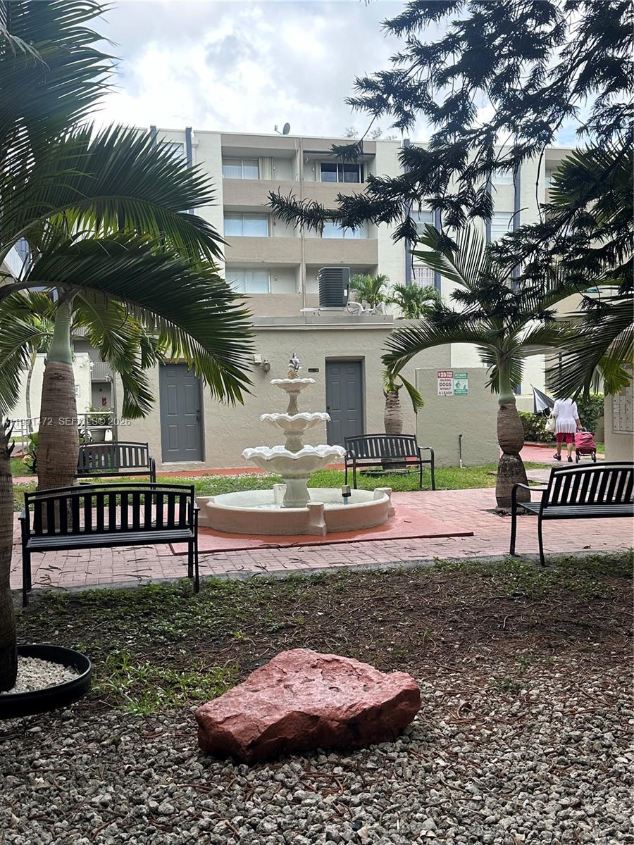 10090 NW 80th Ct #1350, Hialeah Gardens FL 33016
