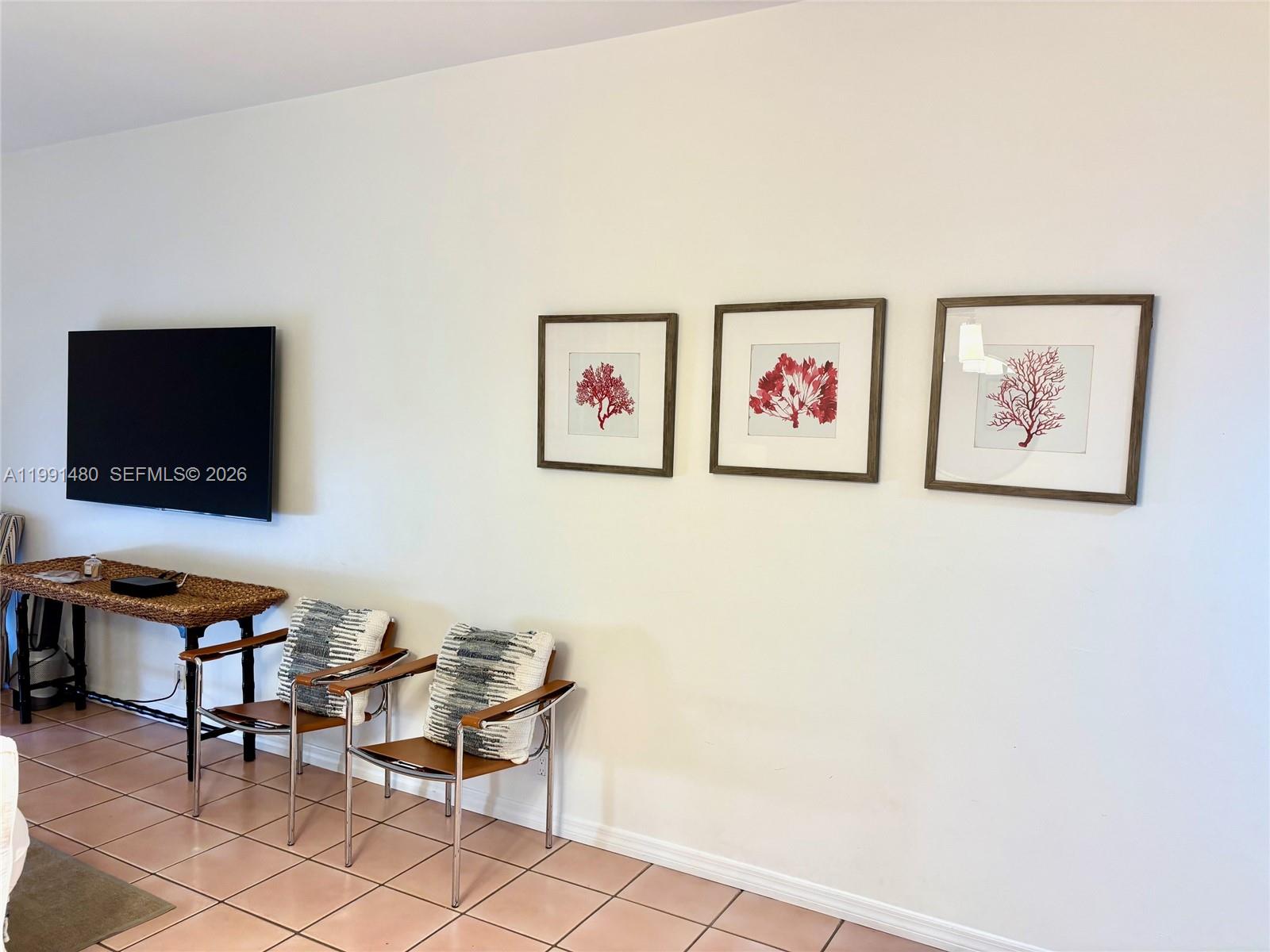 201 Crandon Blvd #120, Key Biscayne FL 33149