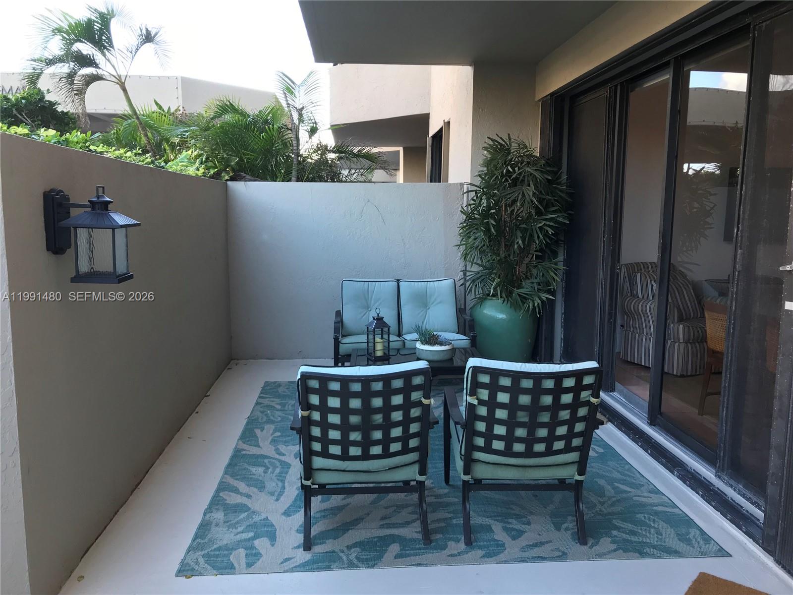 201 Crandon Blvd #120, Key Biscayne FL 33149