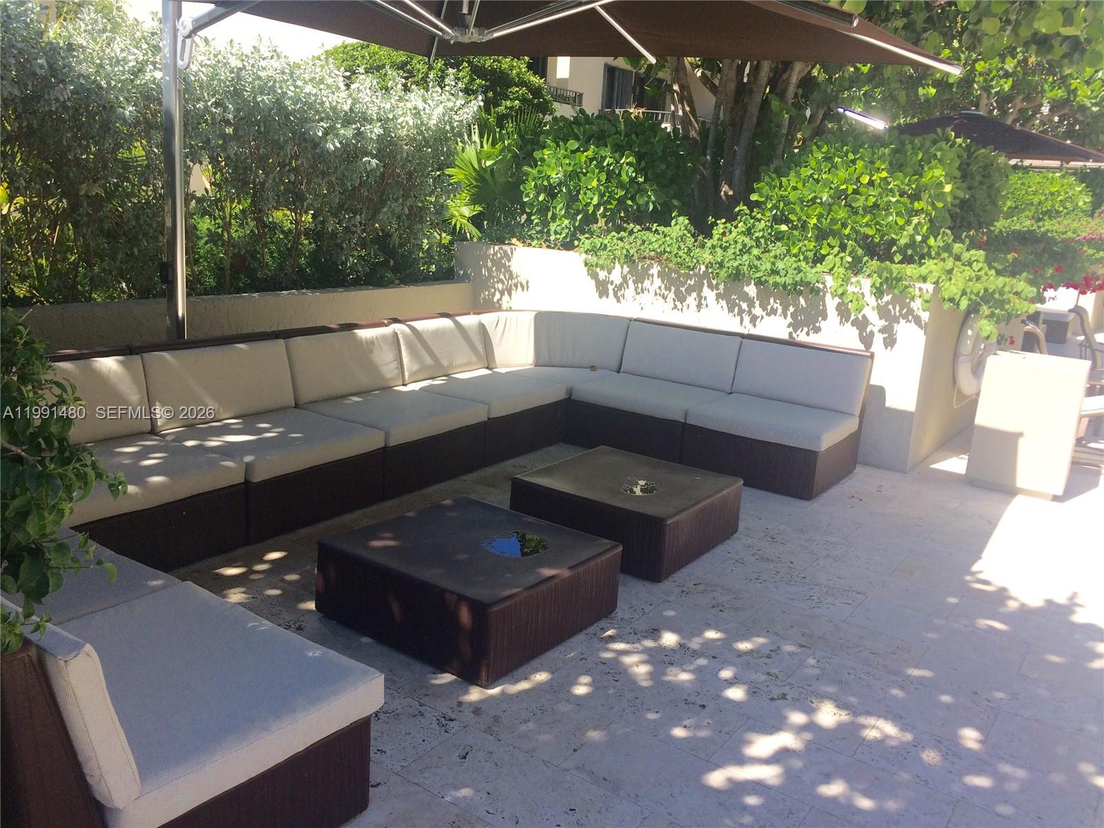 201 Crandon Blvd #120, Key Biscayne FL 33149