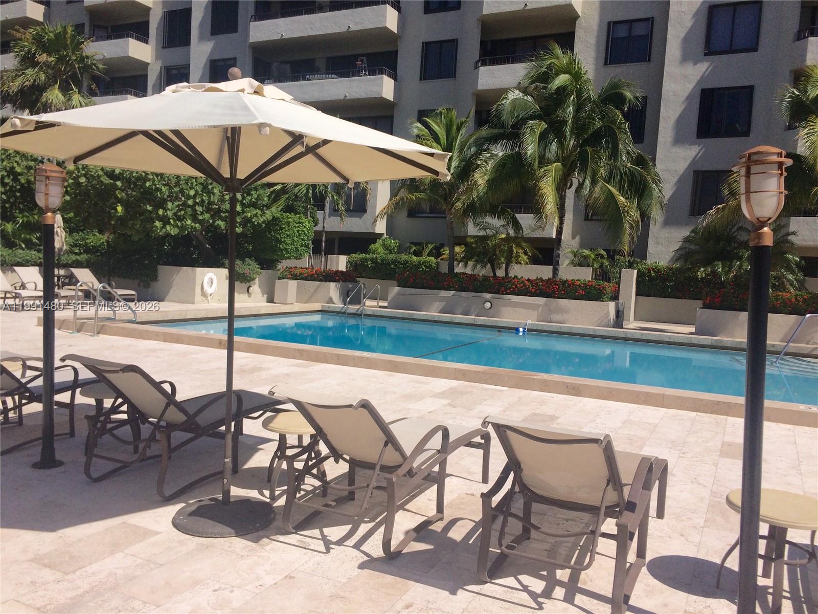 201 Crandon Blvd #120, Key Biscayne FL 33149