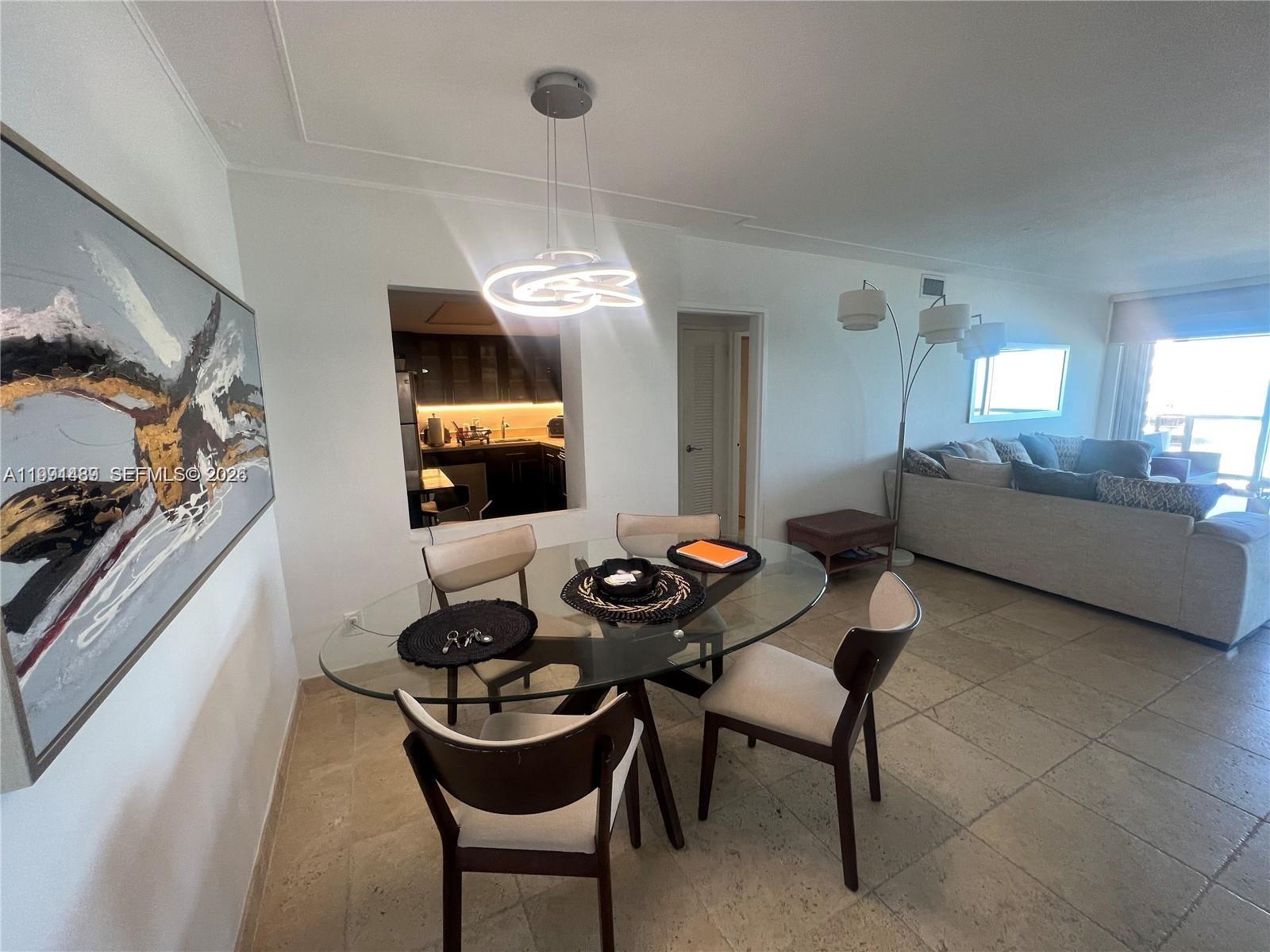 5151 Collins Ave #1035, Miami Beach FL 33140