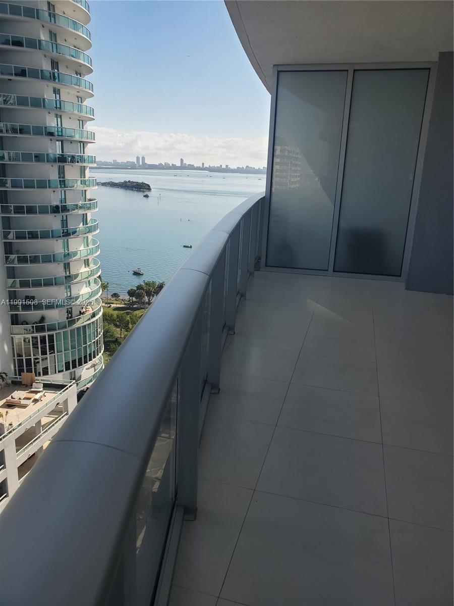 488 NE 18th St #1805, Miami FL 33132