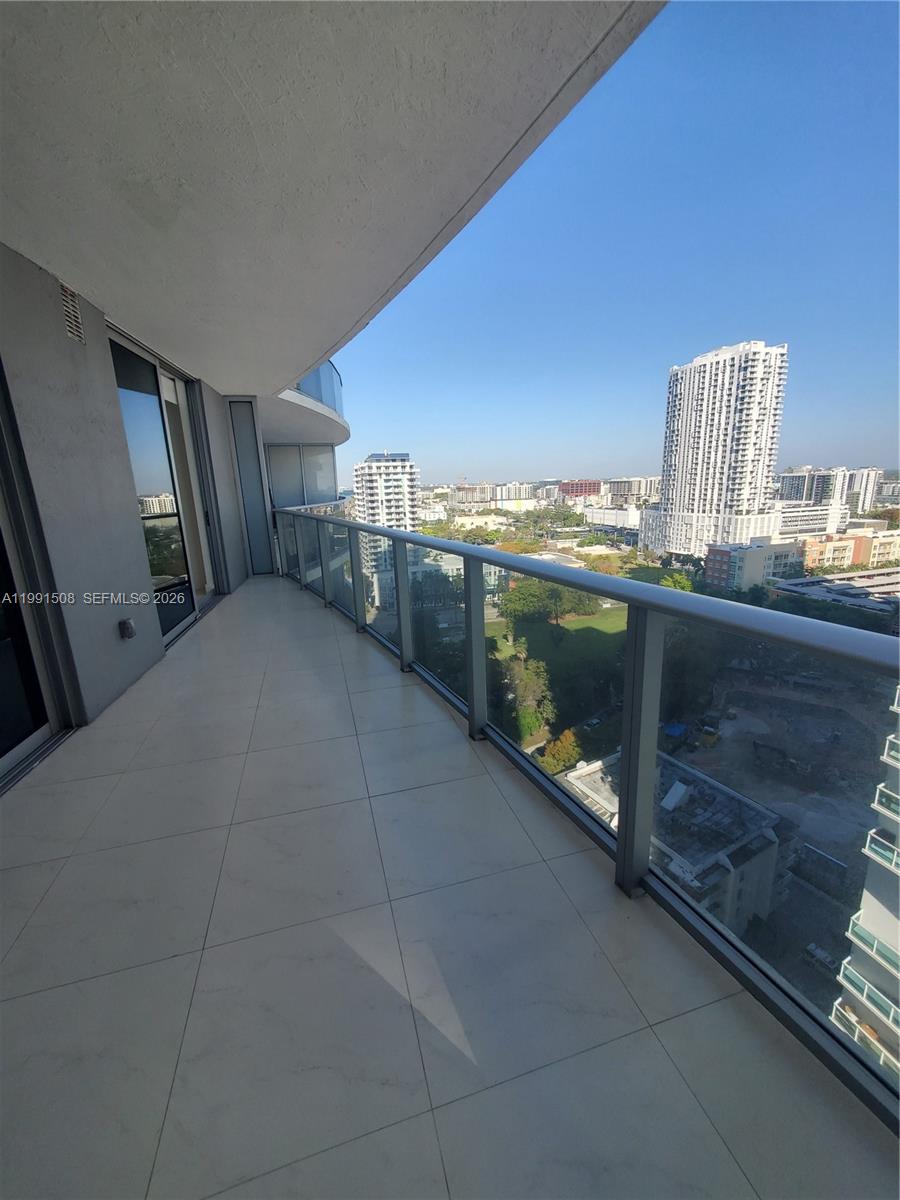 488 NE 18th St #1805, Miami FL 33132