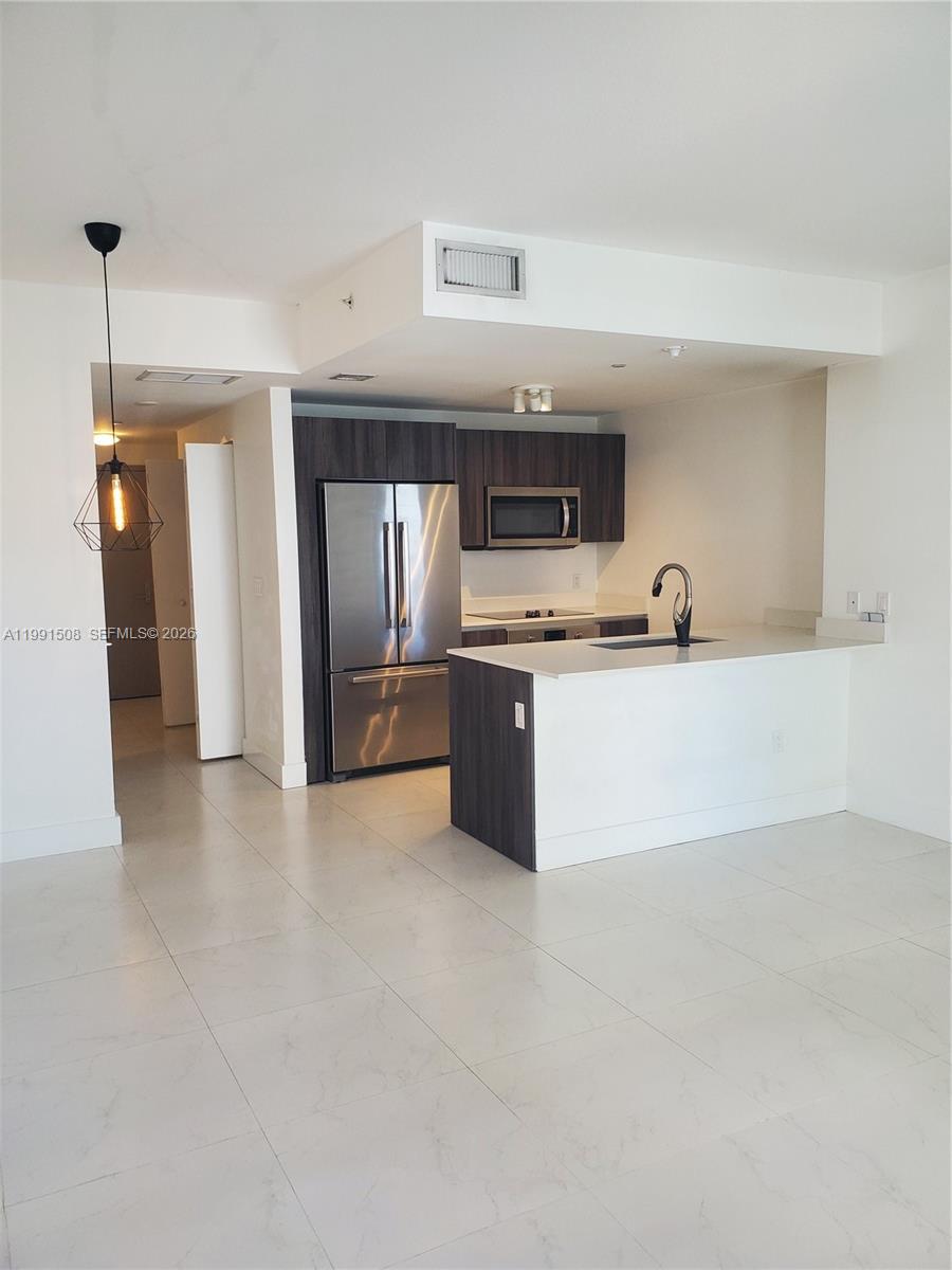 488 NE 18th St #1805, Miami FL 33132