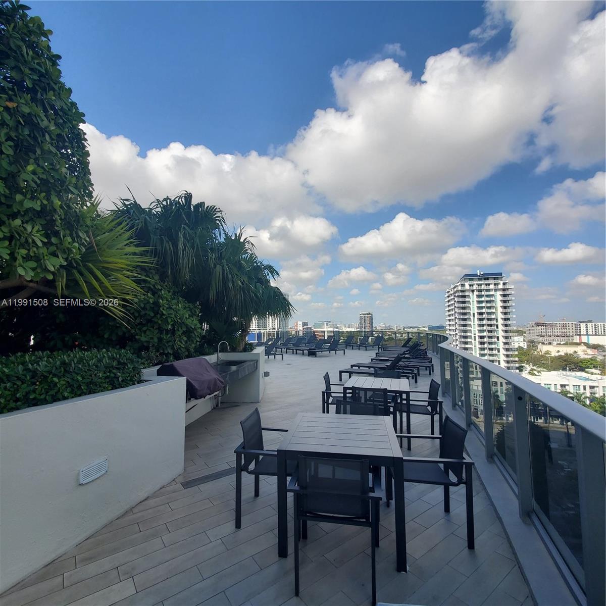 488 NE 18th St #1805, Miami FL 33132