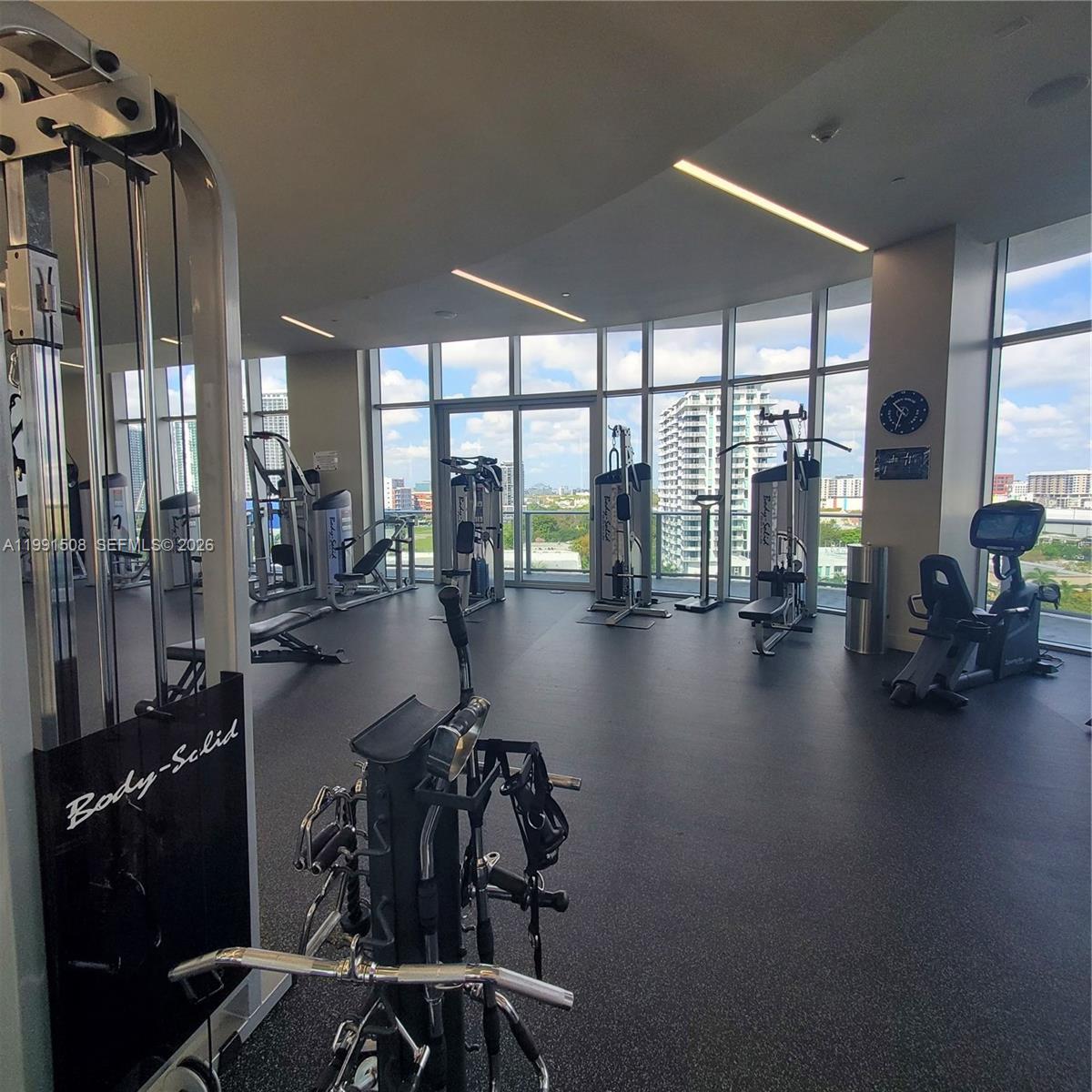488 NE 18th St #1805, Miami FL 33132