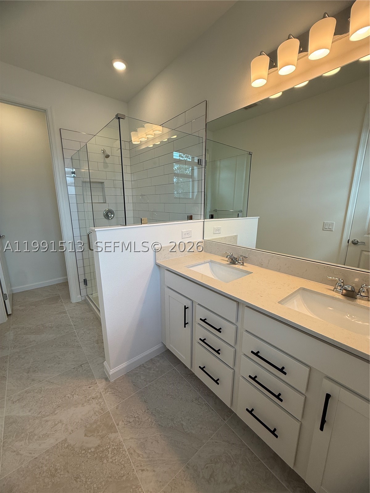 4286 Efendi Drive, Lantana FL 33462