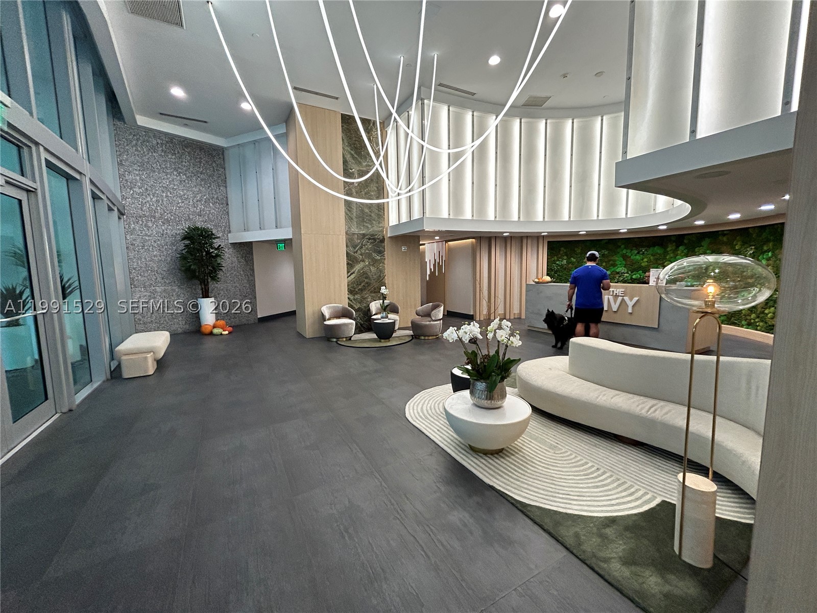 90 SW 3rd St #3610, Miami FL 33130