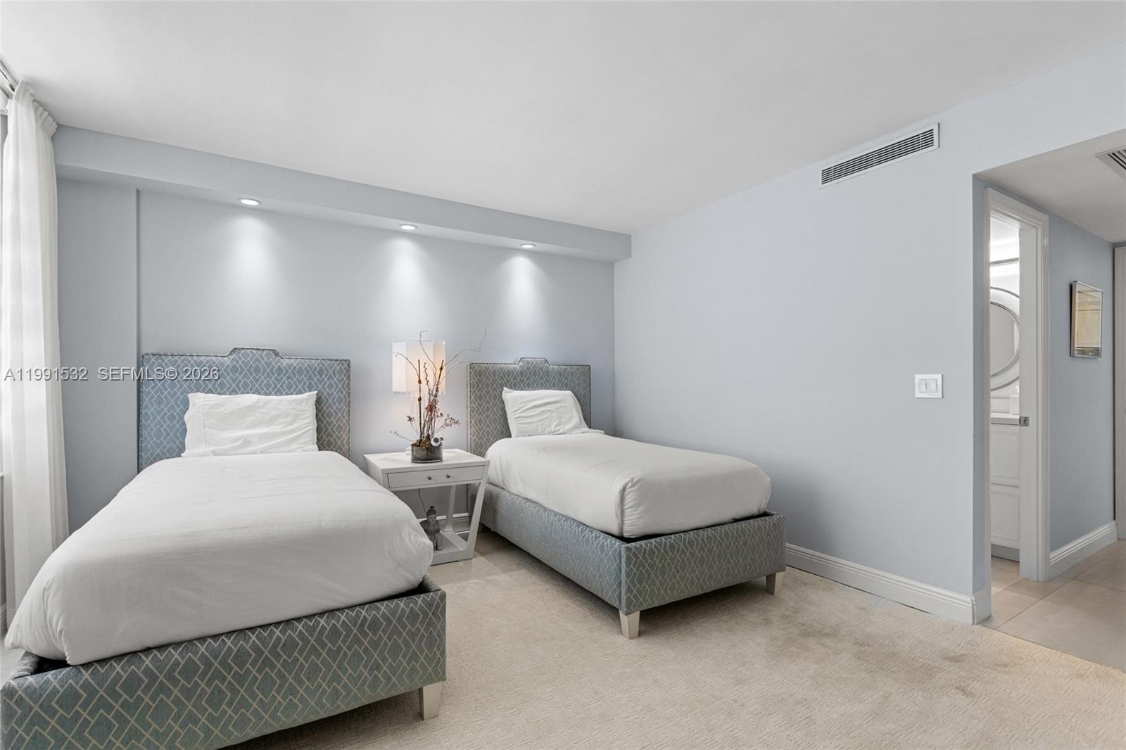 9801 Collins Ave #5R, Bal Harbour FL 33154