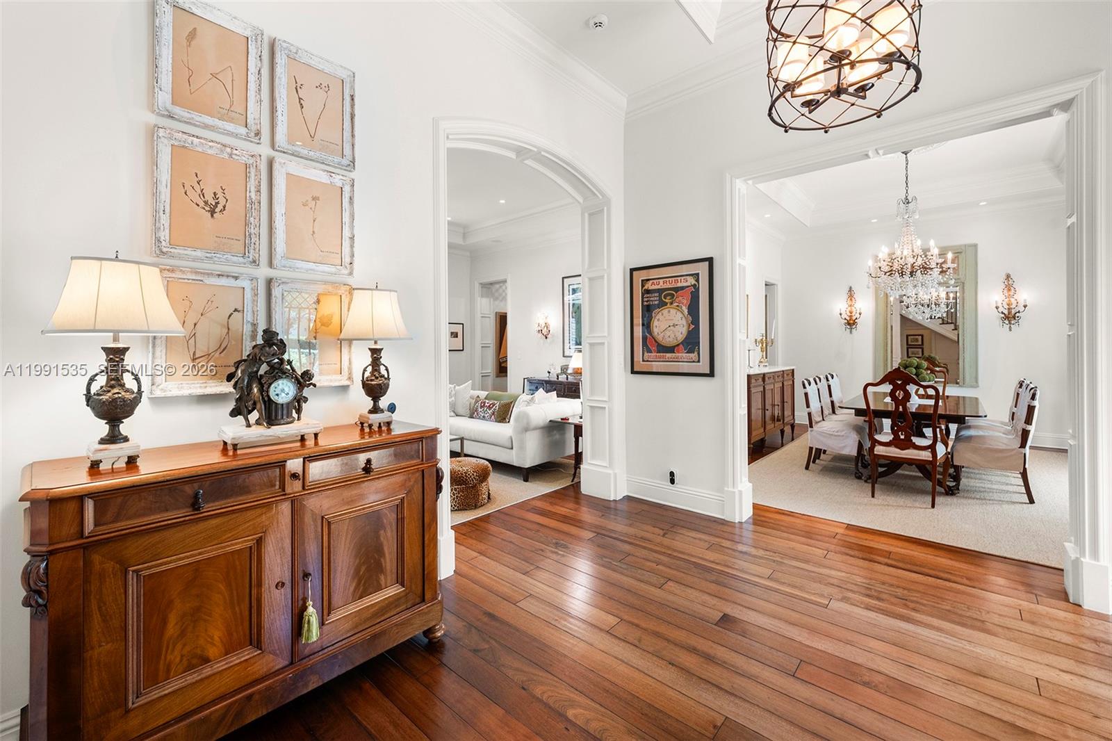 6900 Altamira St, Coral Gables FL 33146