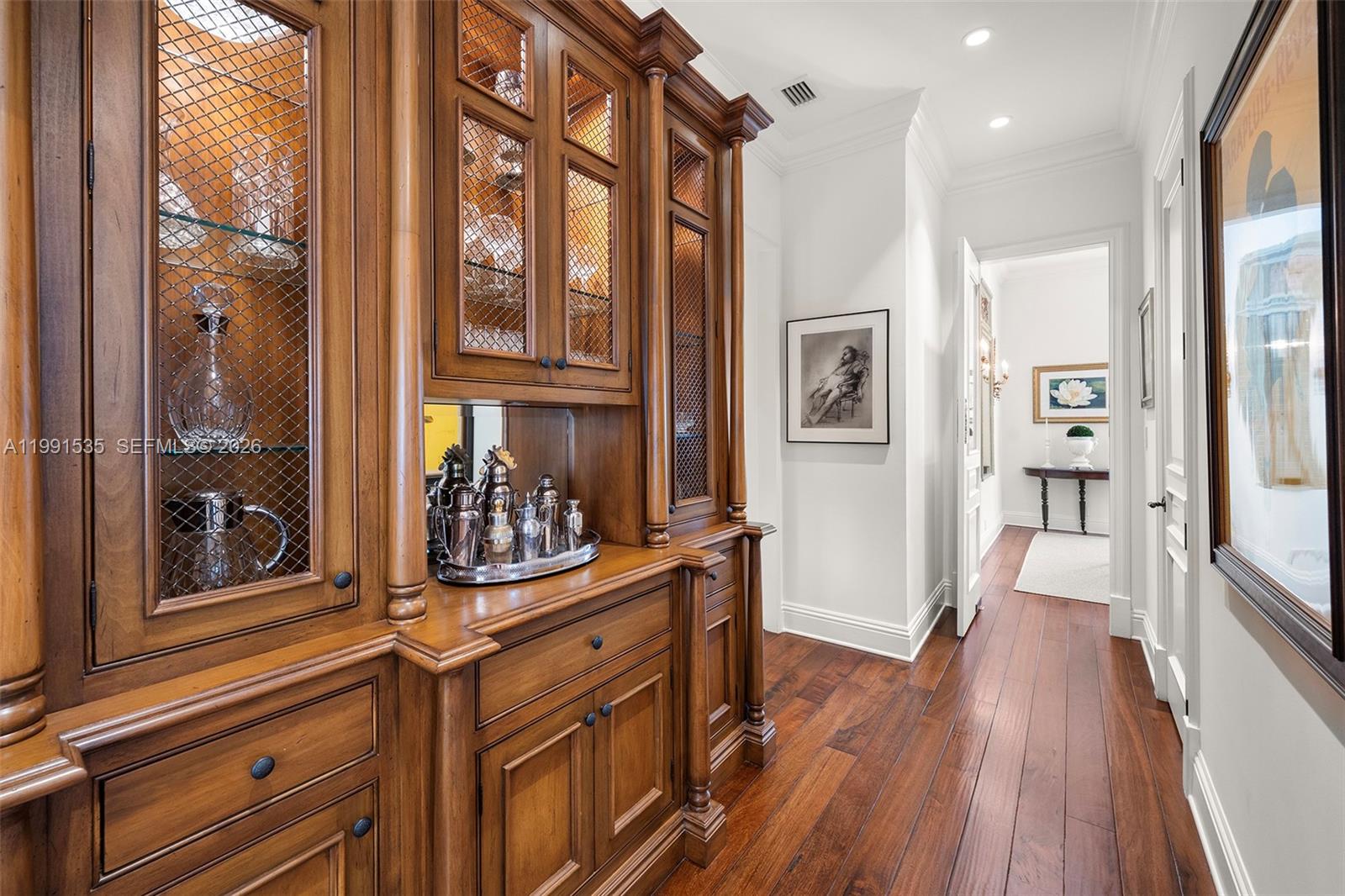 6900 Altamira St, Coral Gables FL 33146