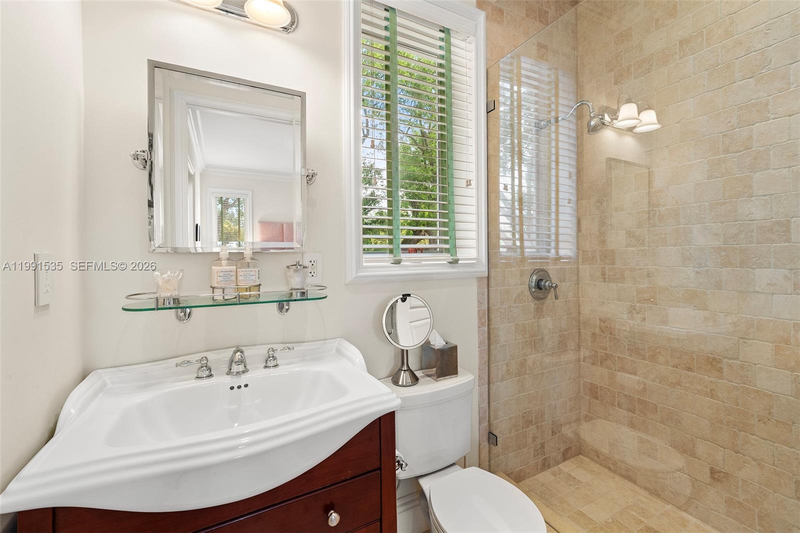 6900 Altamira St, Coral Gables FL 33146