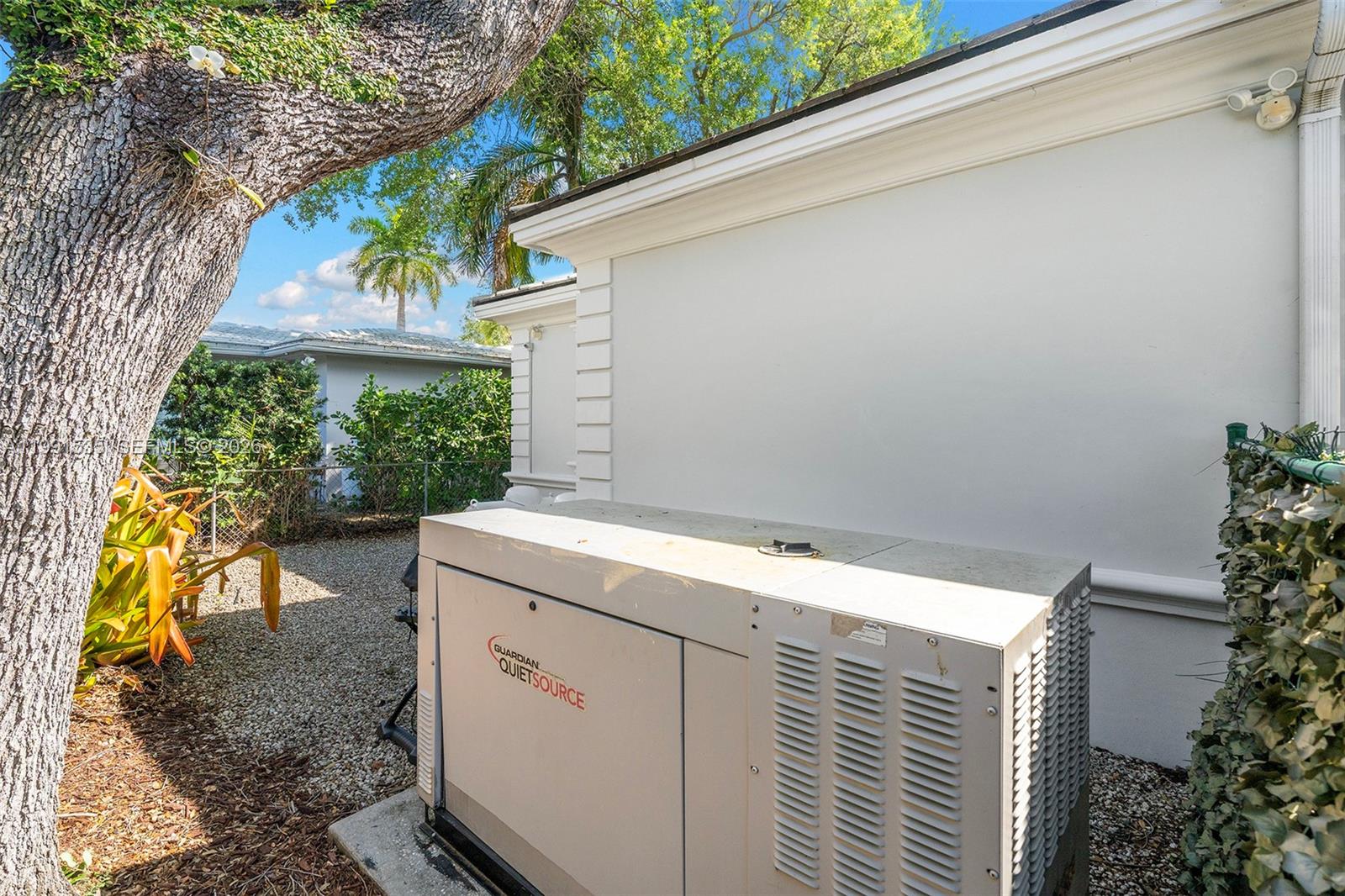 6900 Altamira St, Coral Gables FL 33146