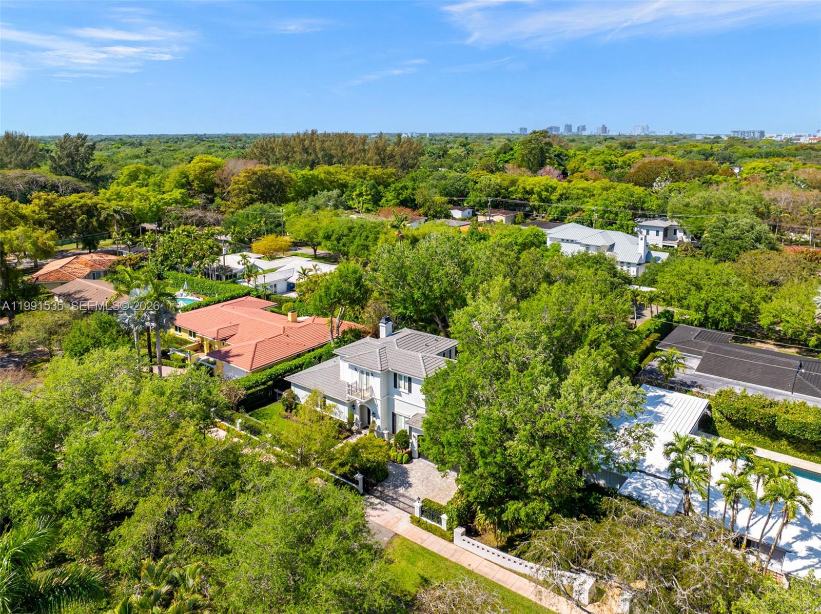 6900 Altamira St, Coral Gables FL 33146