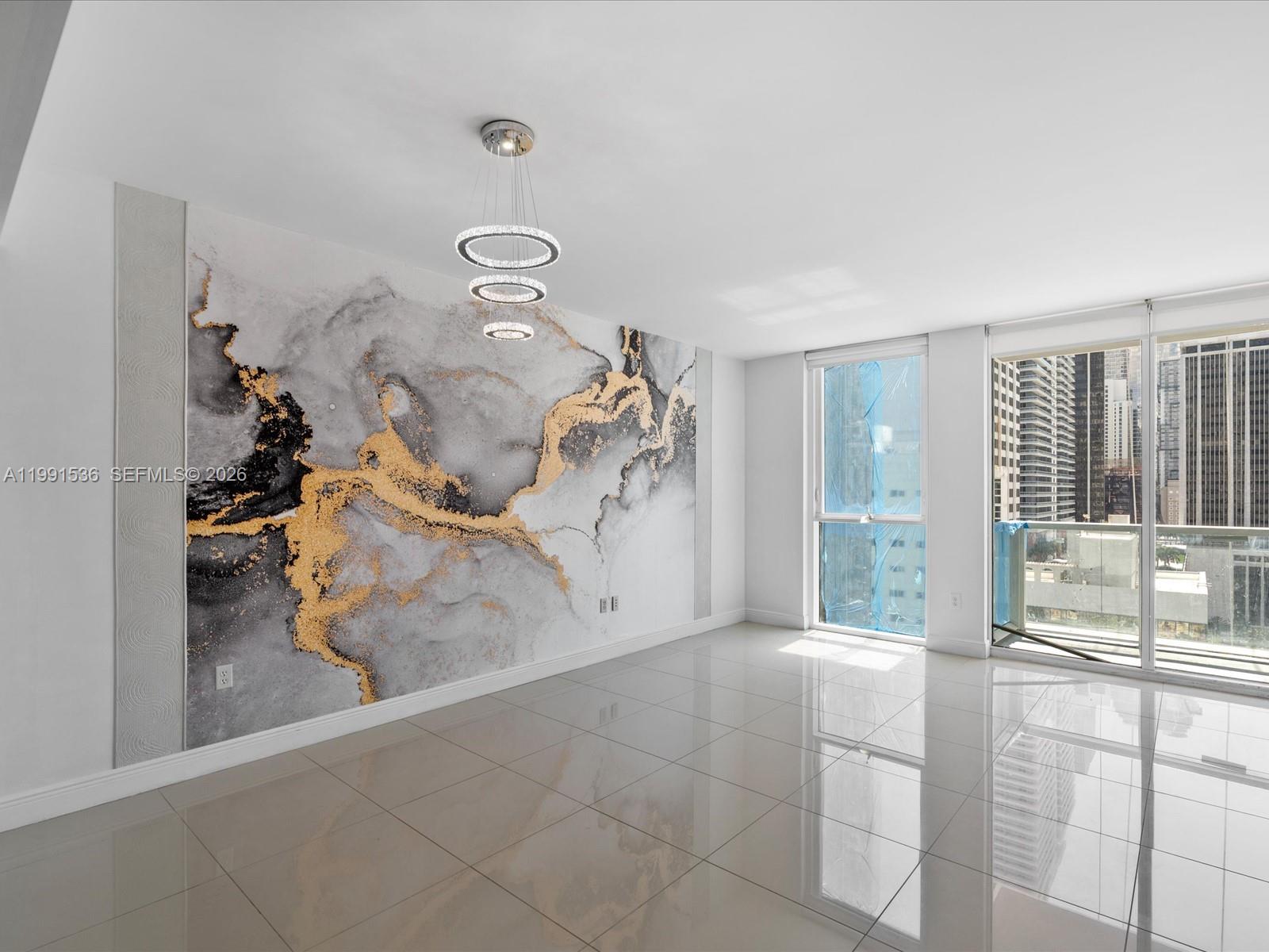 244 Biscayne Blvd #1605, Miami FL 33132