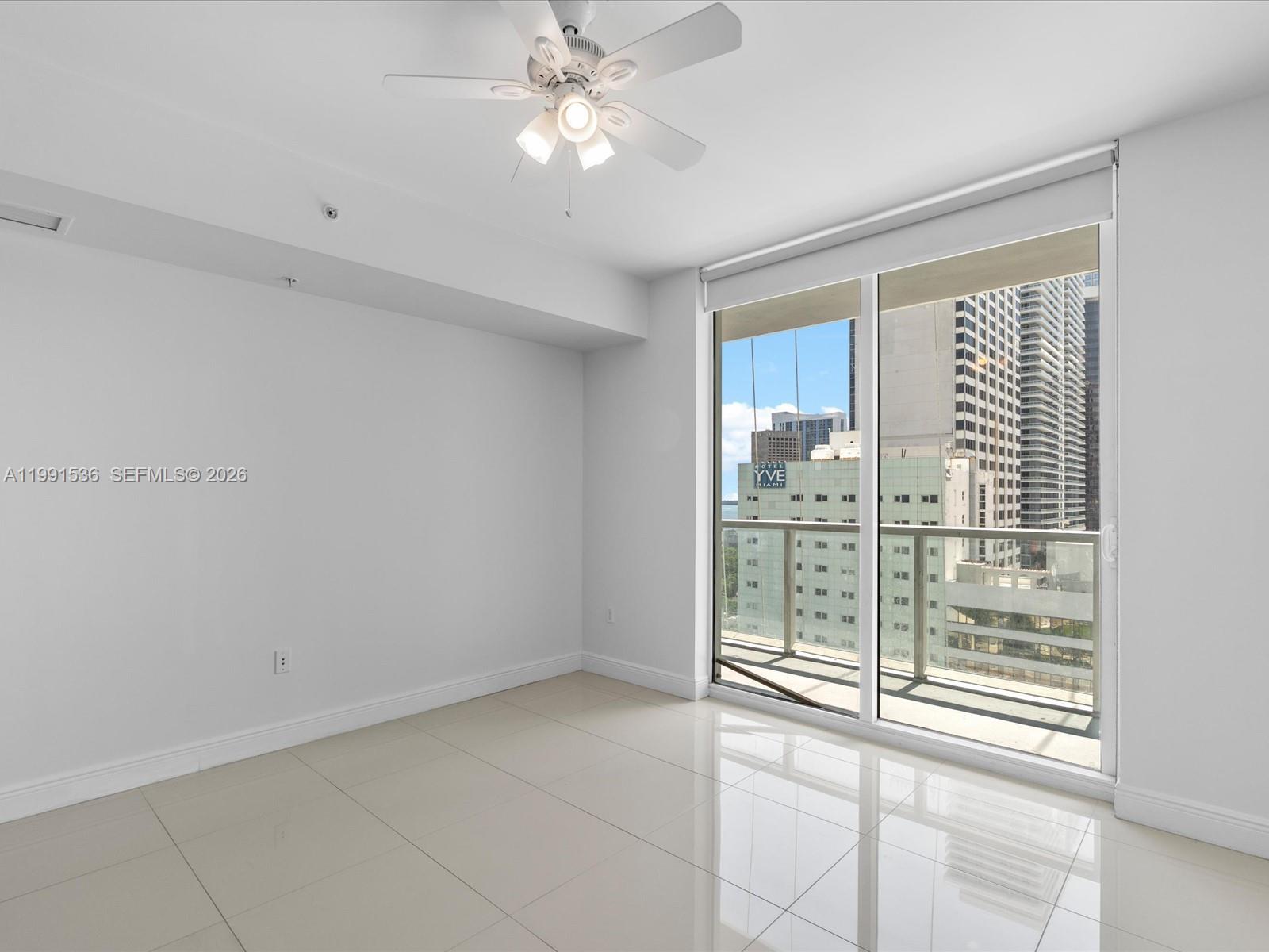 244 Biscayne Blvd #1605, Miami FL 33132