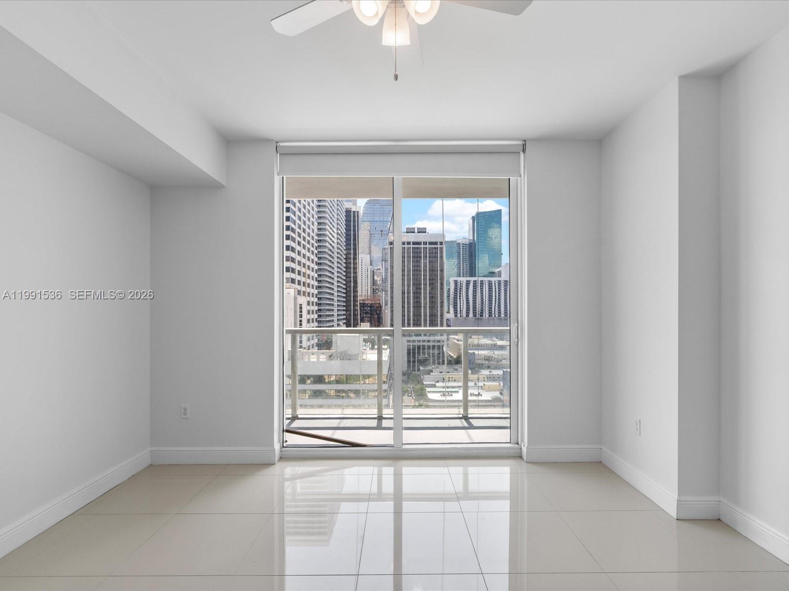 244 Biscayne Blvd #1605, Miami FL 33132