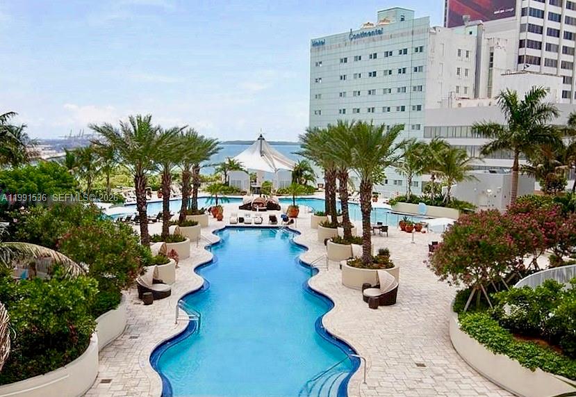 244 Biscayne Blvd #1605, Miami FL 33132