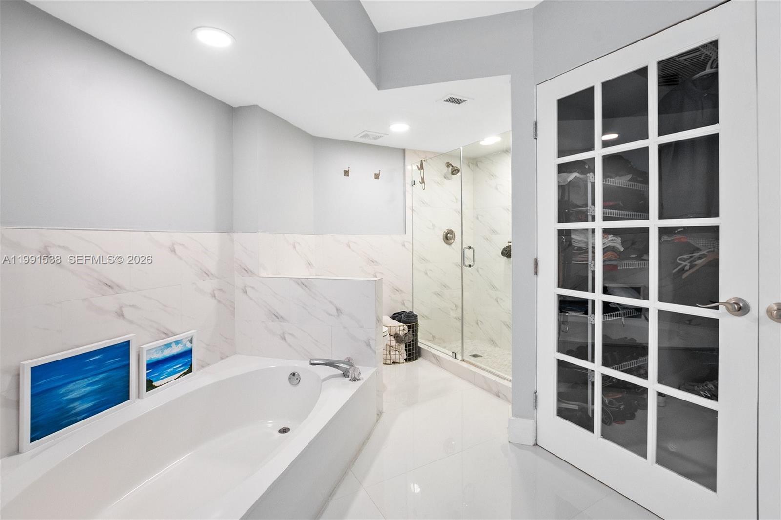 3600 Mystic Pointe Dr #1212, Aventura FL 33180