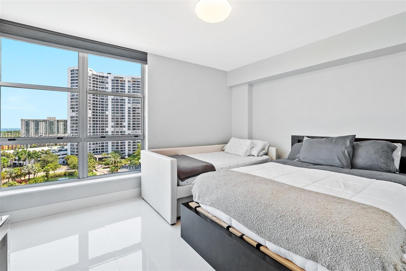 3600 Mystic Pointe Dr #1212, Aventura FL 33180