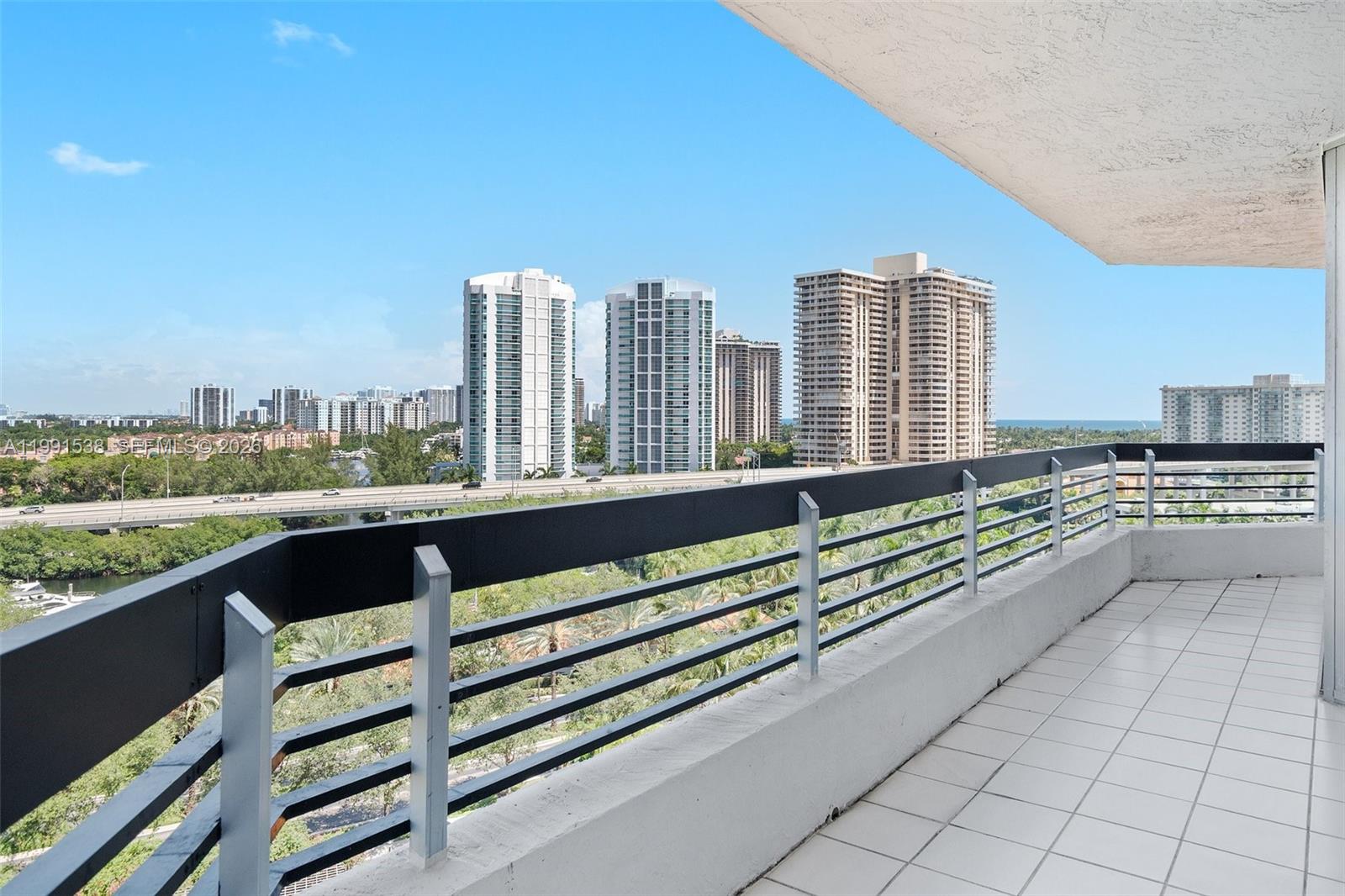 3600 Mystic Pointe Dr #1212, Aventura FL 33180