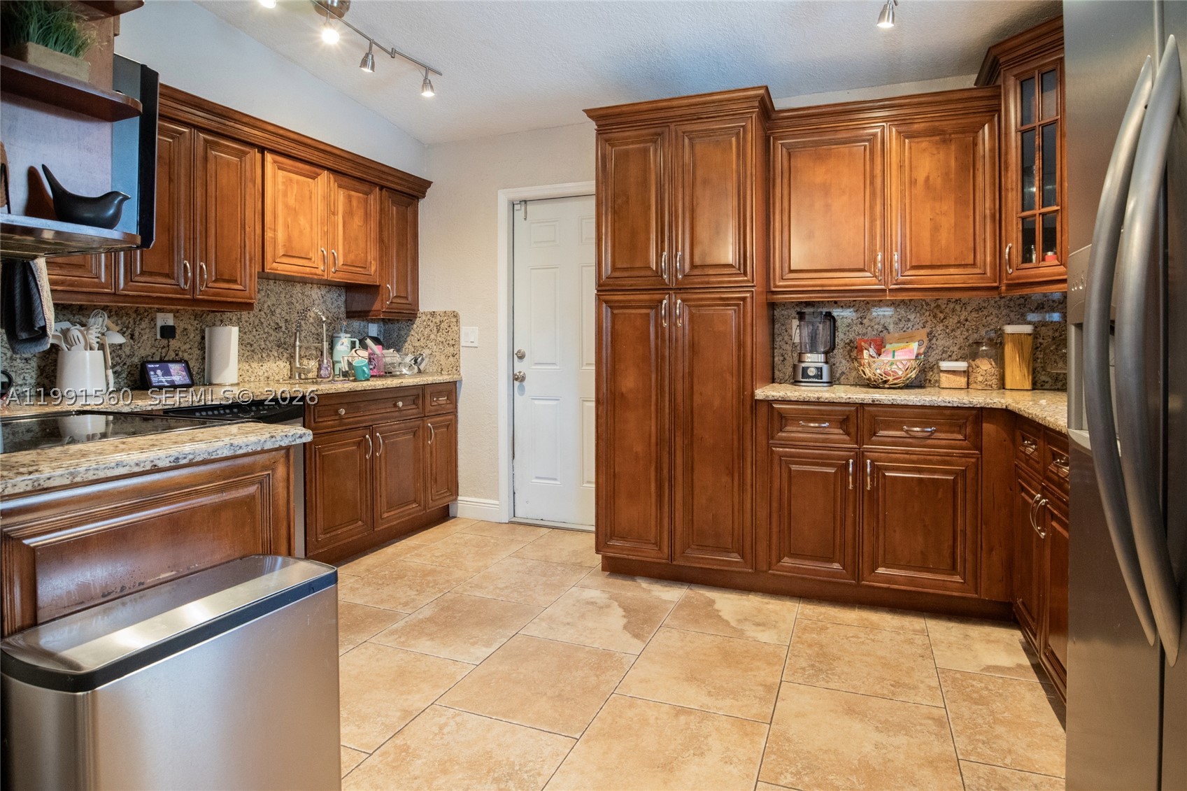 3500 SW 13th St, Miami FL 33145