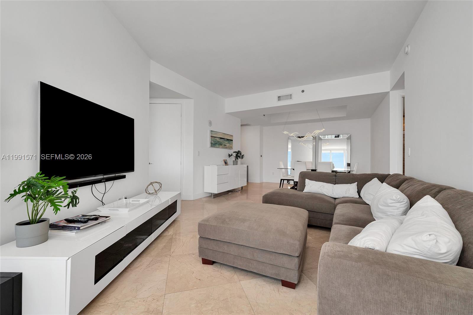 16001 collins ave #1005, Sunny Isles Beach FL 33160