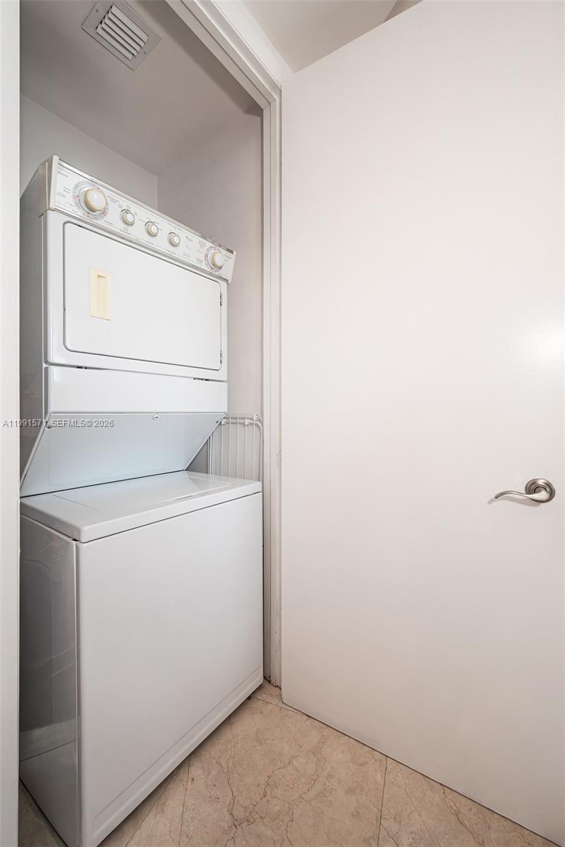 16001 collins ave #1005, Sunny Isles Beach FL 33160