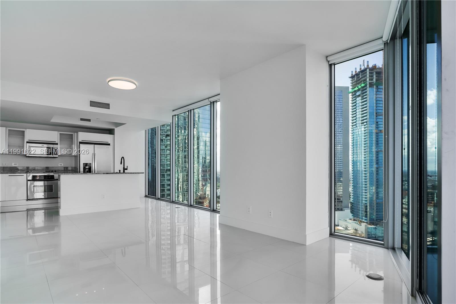 888 Biscayne Blvd #3112, Miami FL 33132