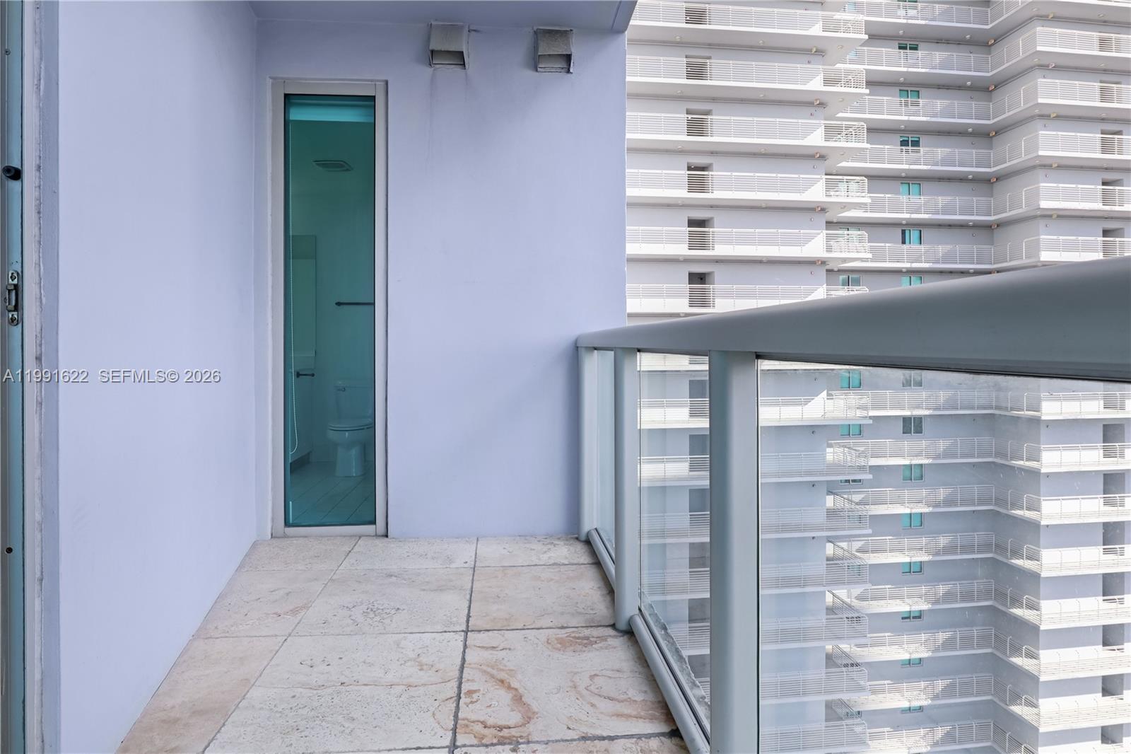 888 Biscayne Blvd #3112, Miami FL 33132