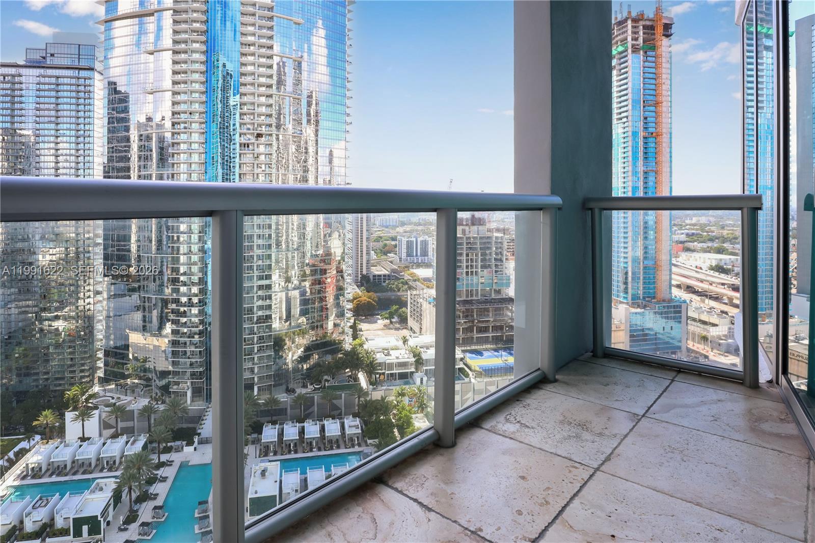 888 Biscayne Blvd #3112, Miami FL 33132