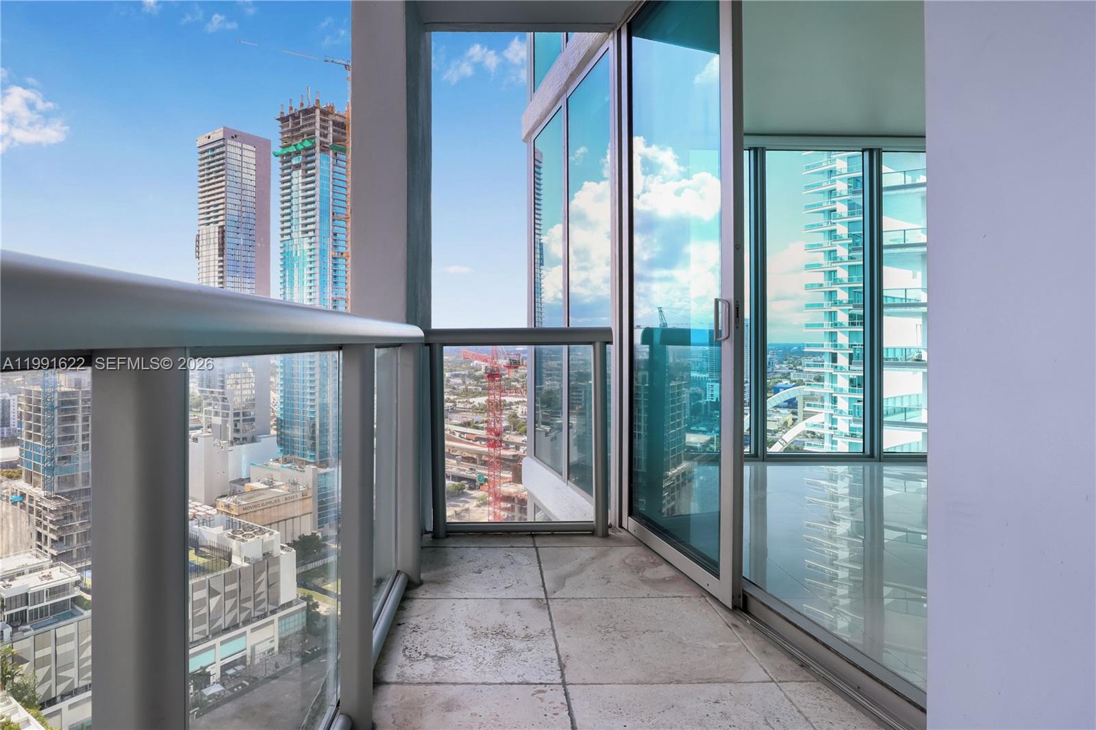 888 Biscayne Blvd #3112, Miami FL 33132