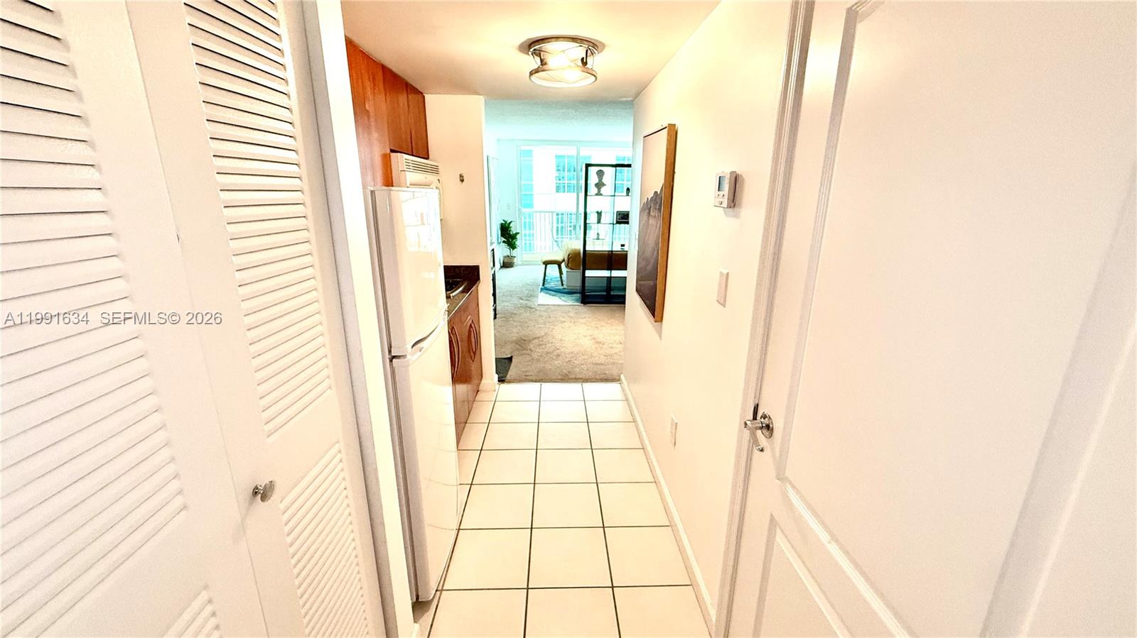1200 Brickell Bay Dr #2216, Miami FL 33131