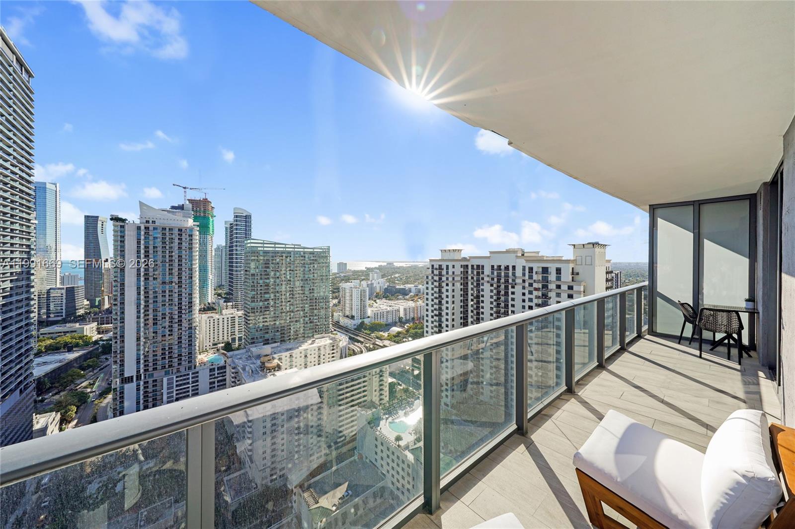 45 SW 9th St #3405, Miami FL 33130