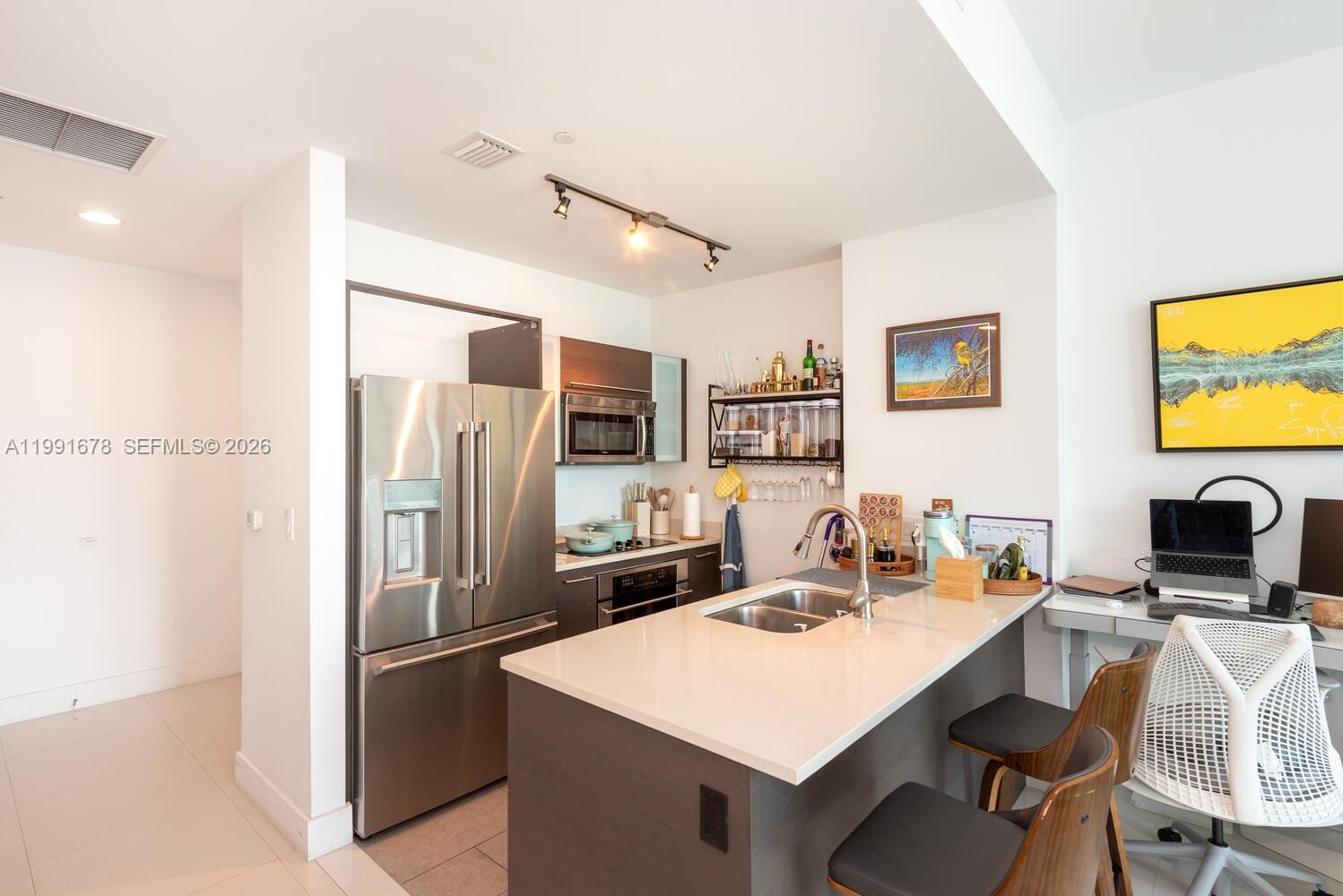 55 SE 6th St #4308, Miami FL 33131