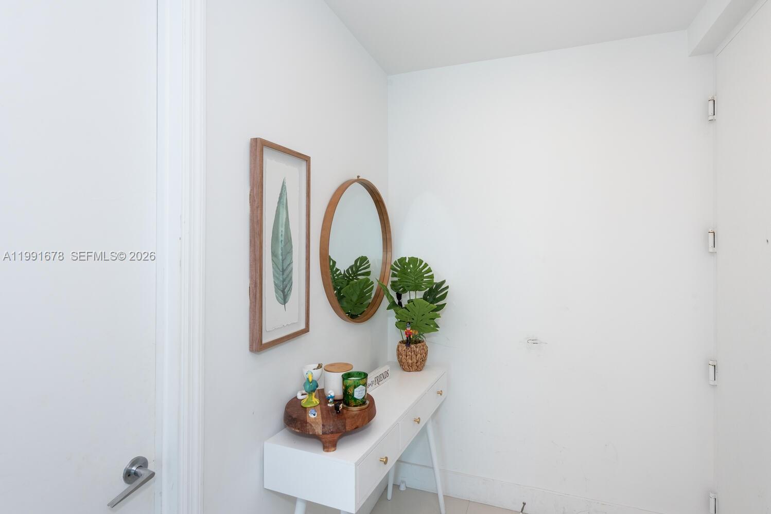 55 SE 6th St #4308, Miami FL 33131