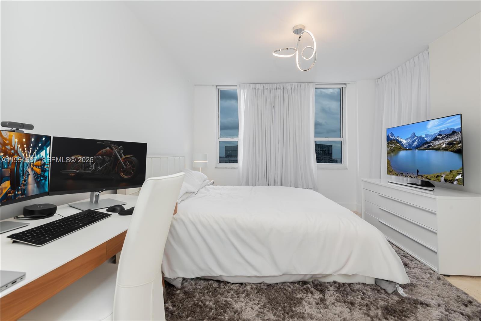 701 Brickell Key Blvd #1912, Miami FL 33131