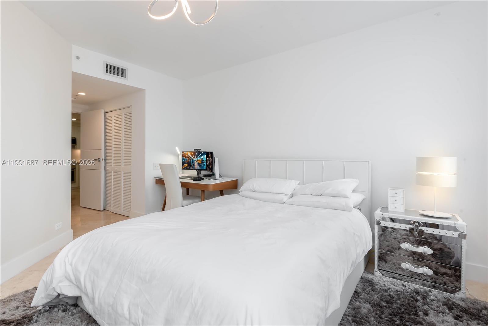 701 Brickell Key Blvd #1912, Miami FL 33131