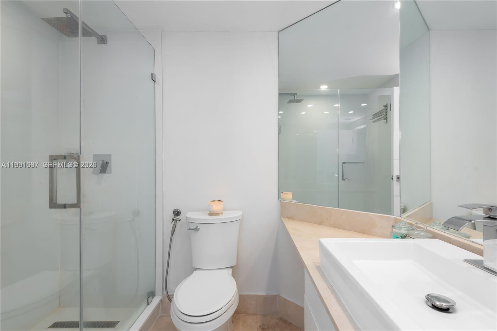 701 Brickell Key Blvd #1912, Miami FL 33131