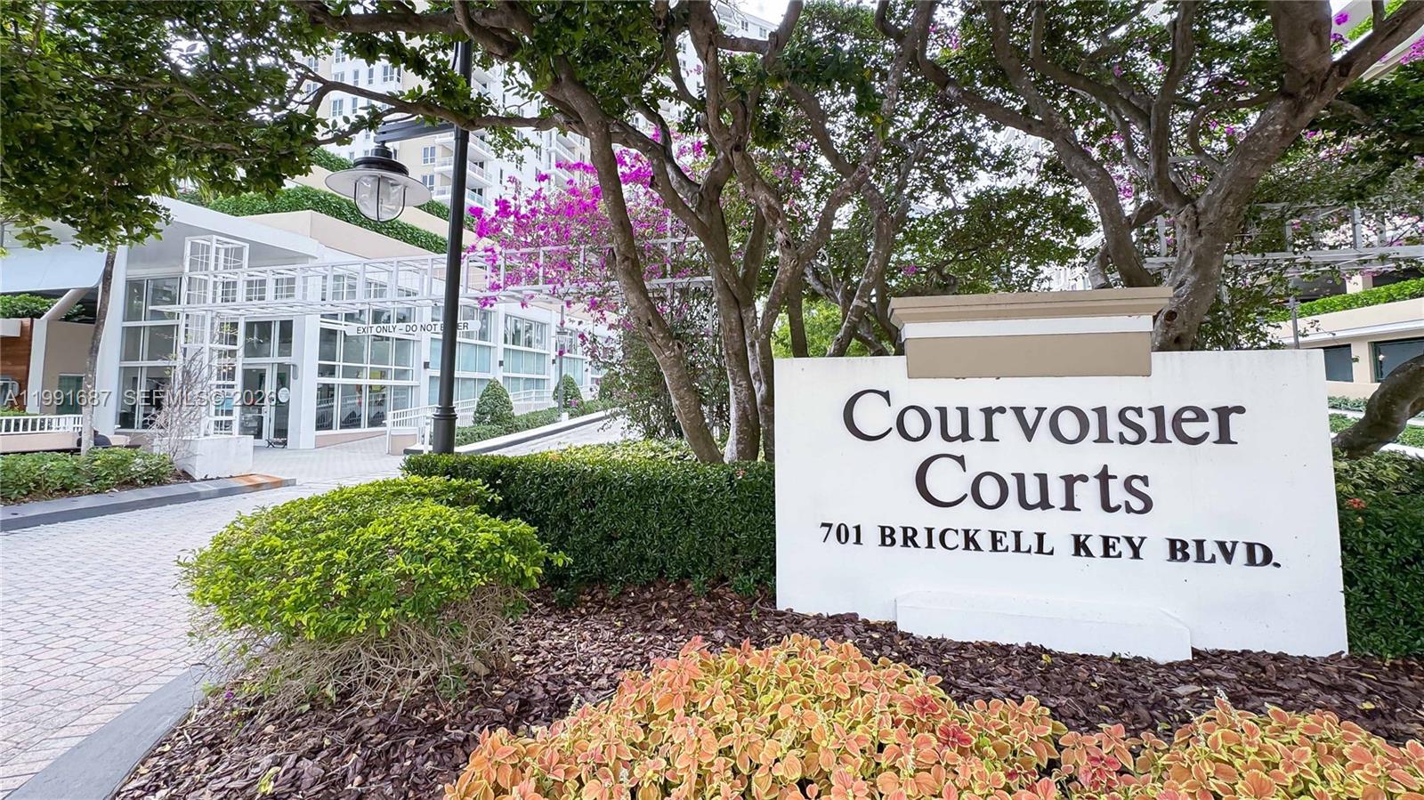 701 Brickell Key Blvd #1912, Miami FL 33131
